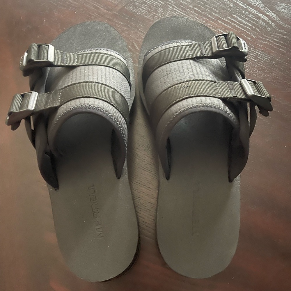 Merrell Alpine slide size 10 black